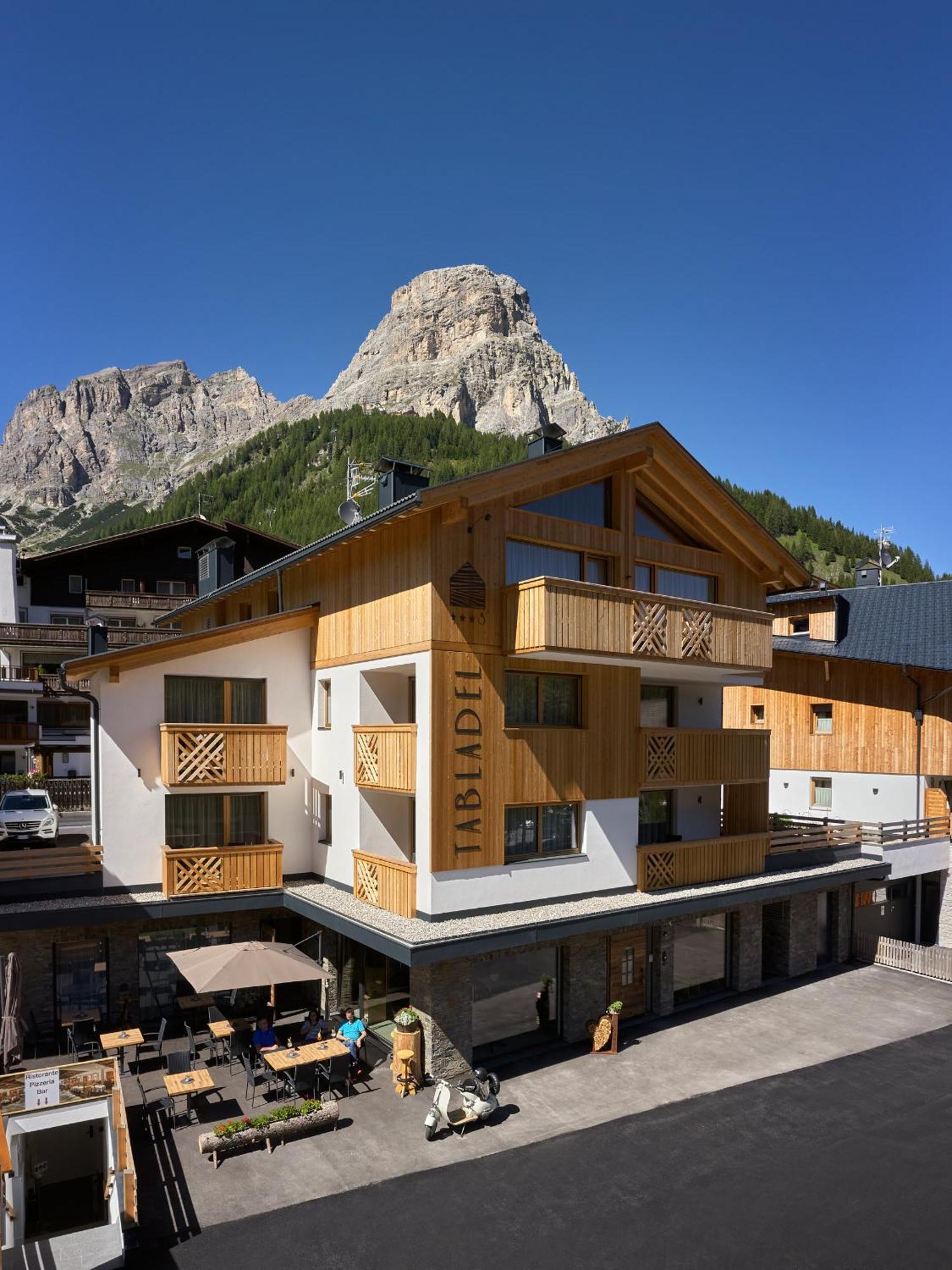 Hotel Tabladel Colfosco Eksteriør bilde