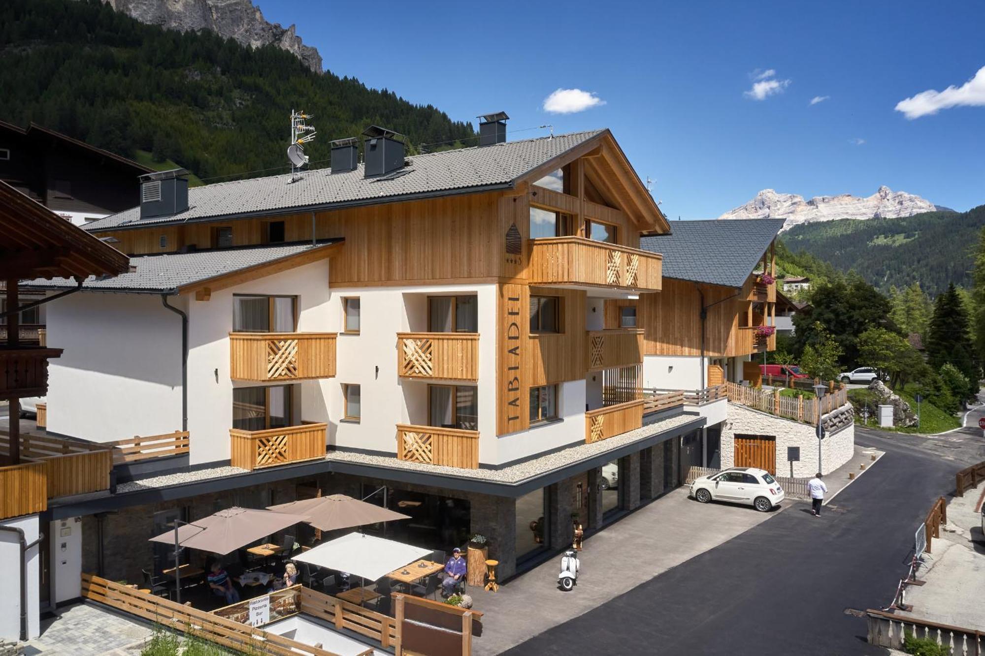 Hotel Tabladel Colfosco Eksteriør bilde