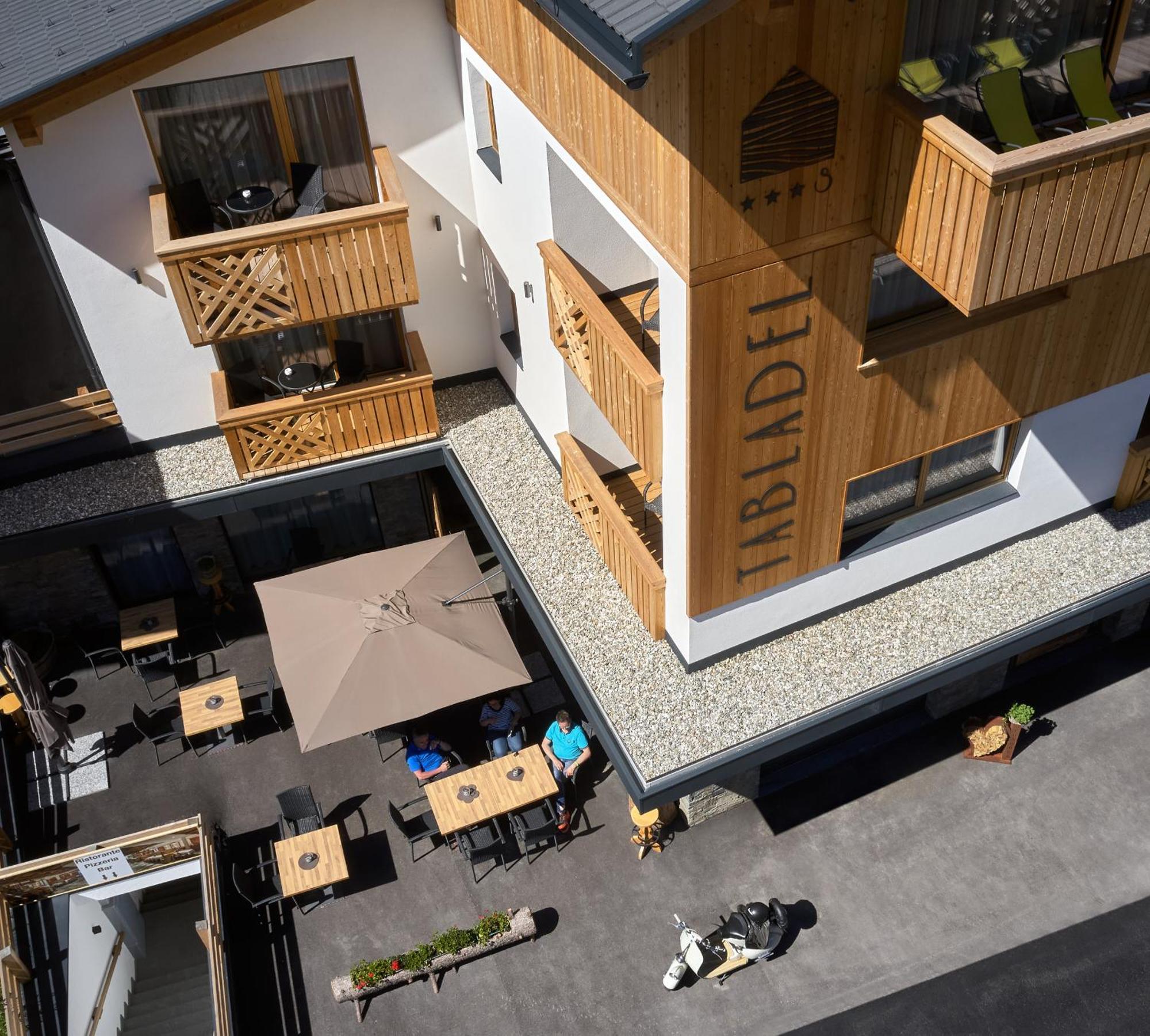 Hotel Tabladel Colfosco Eksteriør bilde
