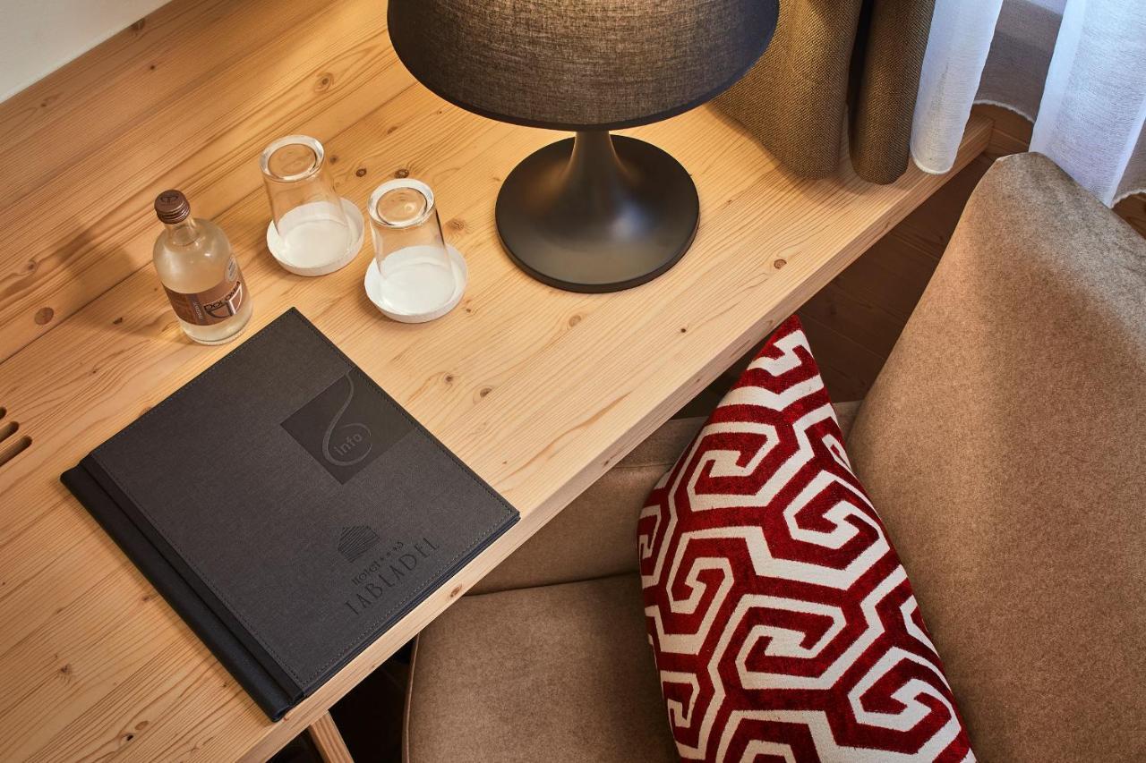 Hotel Tabladel Colfosco Eksteriør bilde